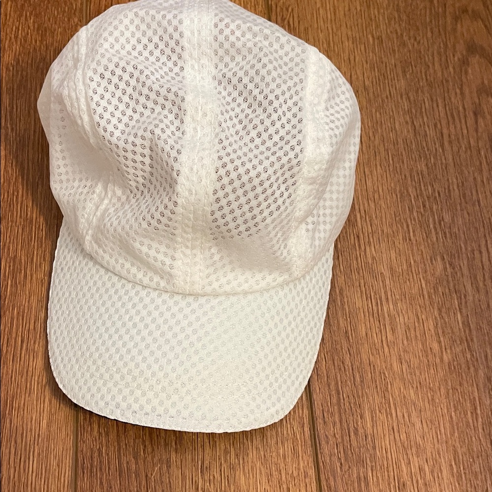Trailheads l running / hiking hat